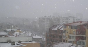 Сняг, вятър и мъгла във Варна